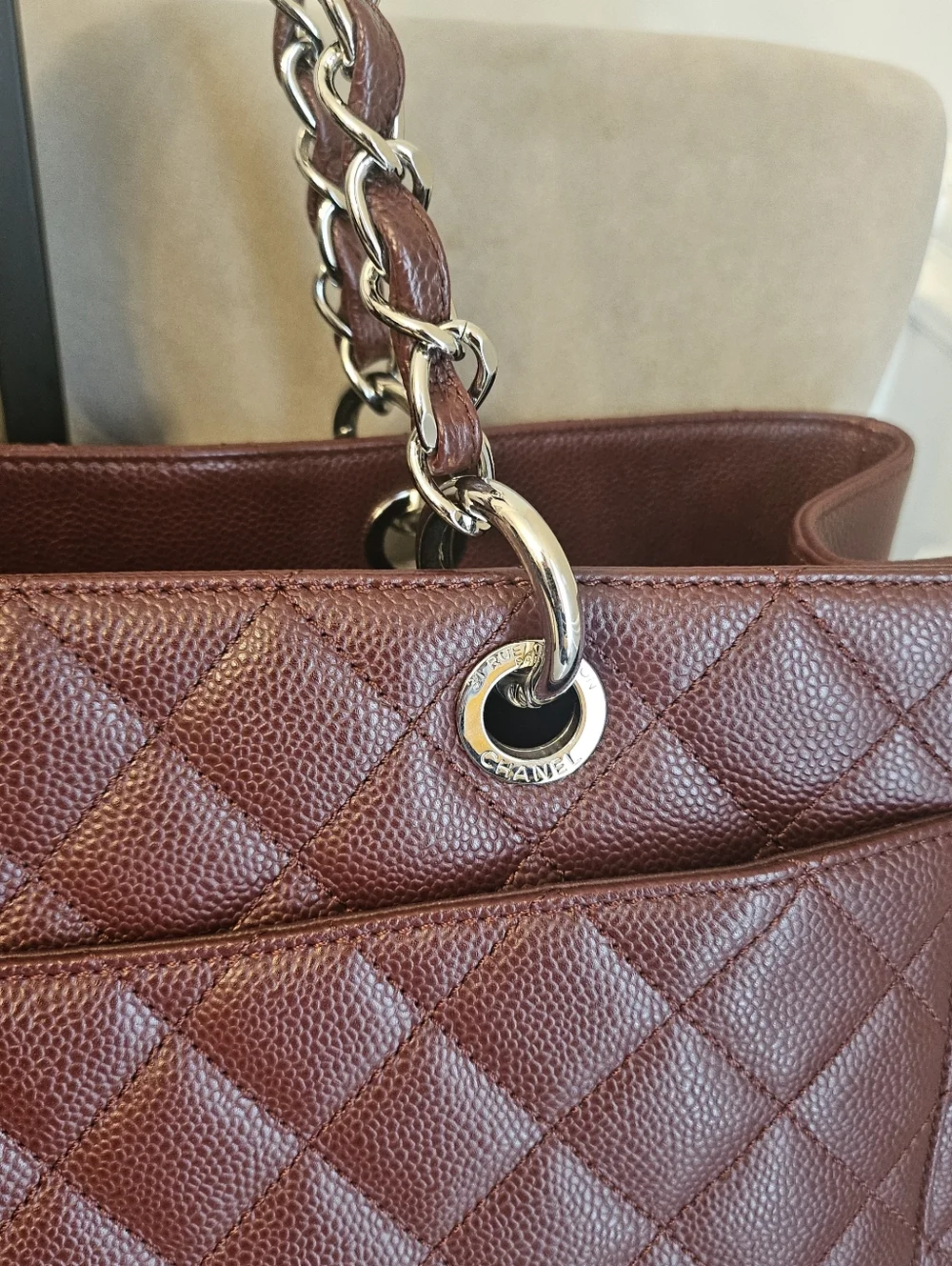 CHANEL GST XL Burgundy Caviar Leather Tote Silver HW Series 17 Discontinued - Picture 5 of 16